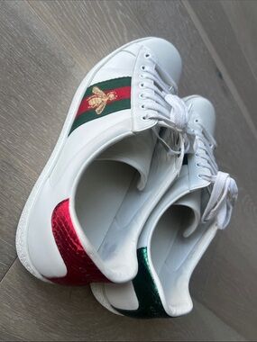 Gucci White Leather Sneakers with Red & Green Accent Bee Embroidery
